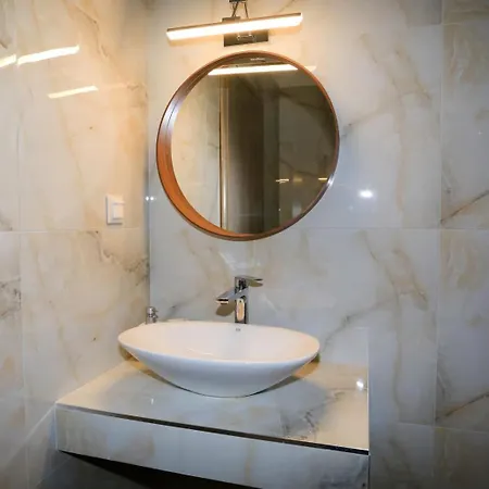 Stenija * Paralia Dionysiou